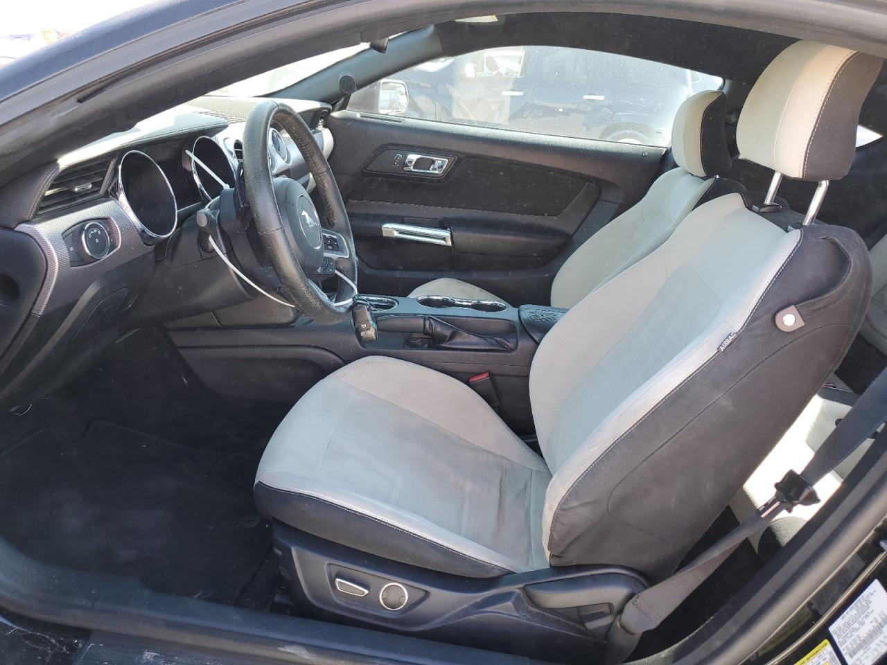 2015 Ford Mustang VIN: 1FA6P8TH9F5321302 Lot: 82459725