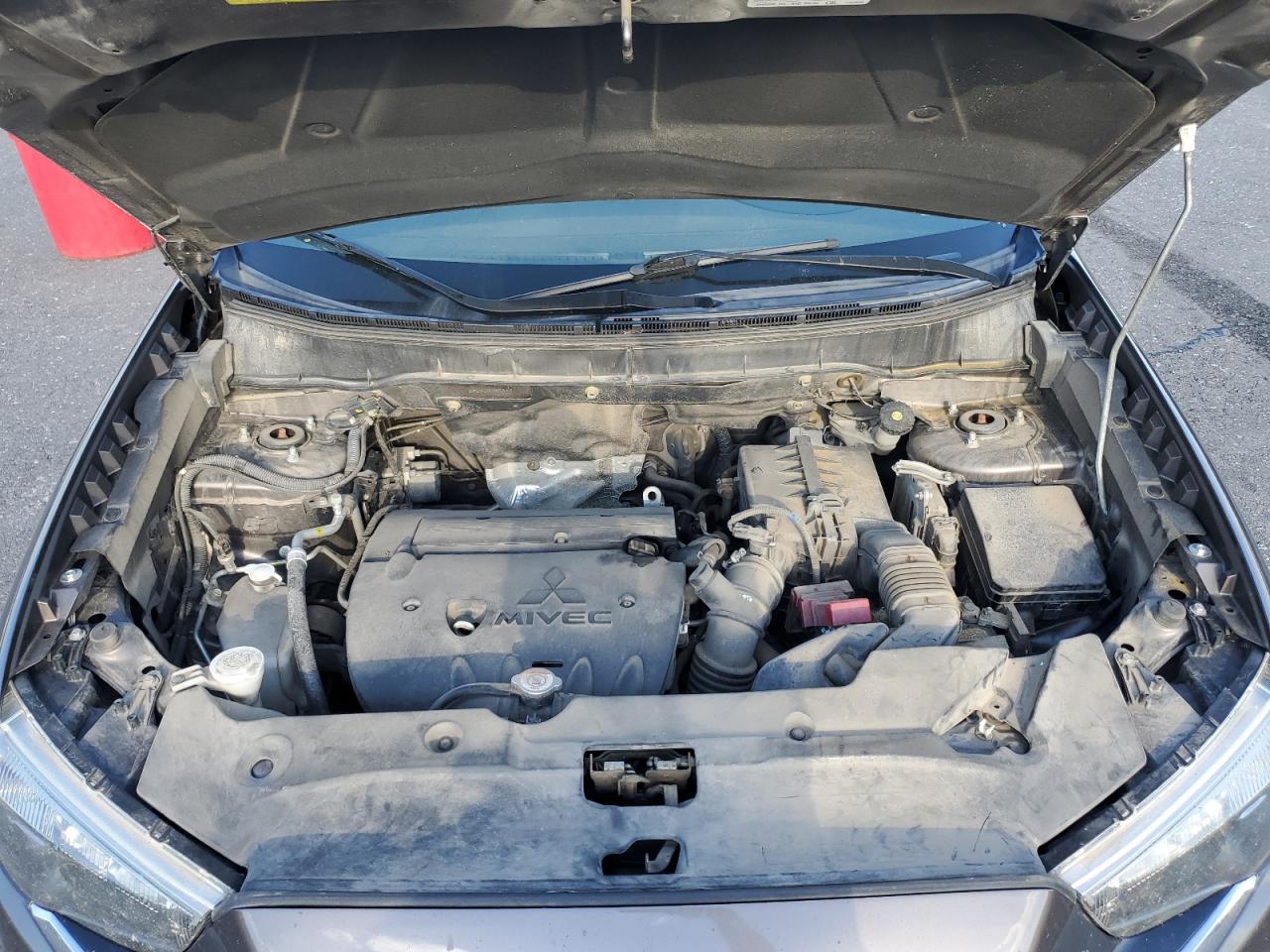 2018 Mitsubishi Outlander Sport Es VIN: JA4AR3AU8JU008848 Lot: 86143295