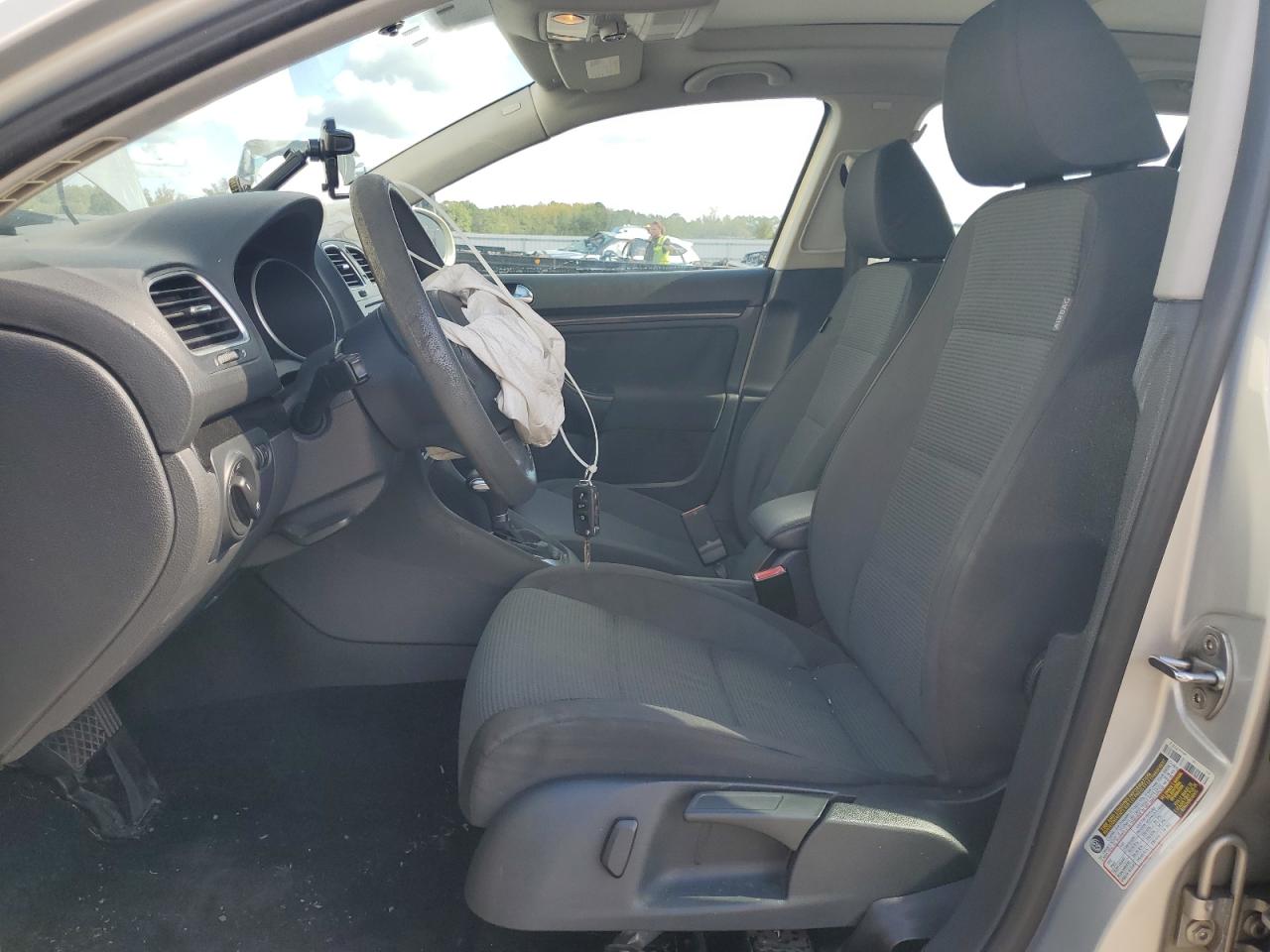 2010 Volkswagen Jetta S VIN: 3VWMZ7AJ7AM688159 Lot: 82255485