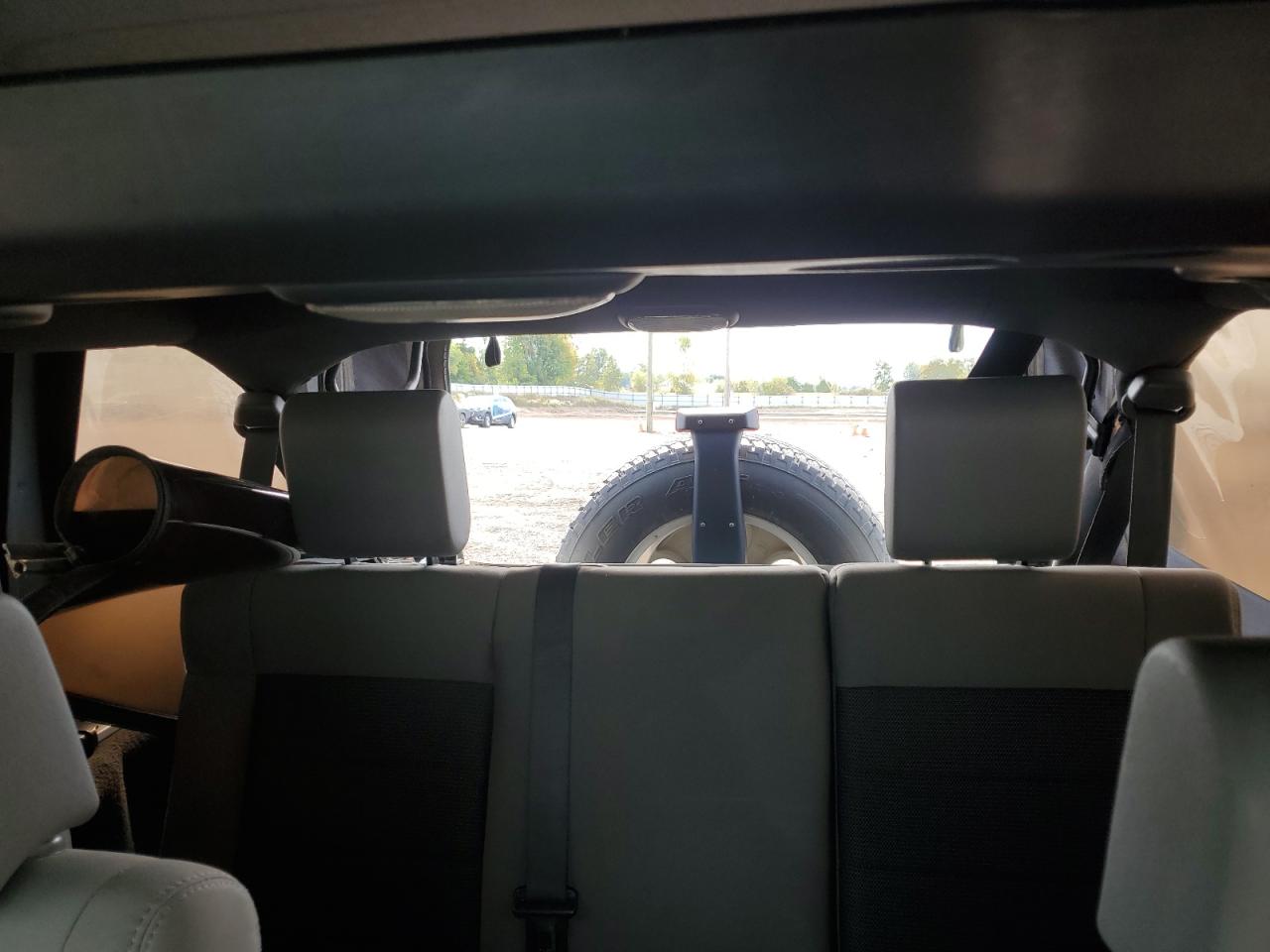 2008 Jeep Wrangler Unlimited X VIN: 1J8GA39158L654942 Lot: 81987735