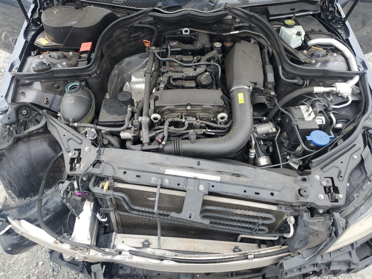 2013 Mercedes-Benz C 250 VIN: WDDGJ4HB6DF972977 Lot: 85396125