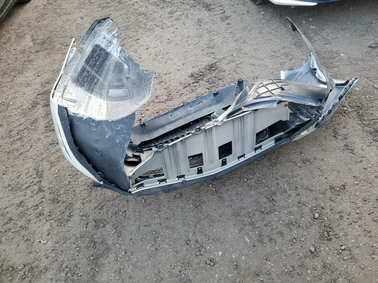 2010 Buick Allure/Lacrosse Cx VIN: 1G4GJ5EGXAF266084 Lot: 87041865