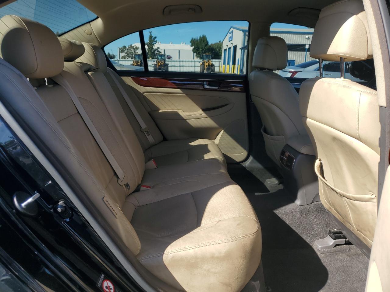 2013 Hyundai Genesis 3.8L VIN: KMHGC4DD9DU243715 Lot: 87447065