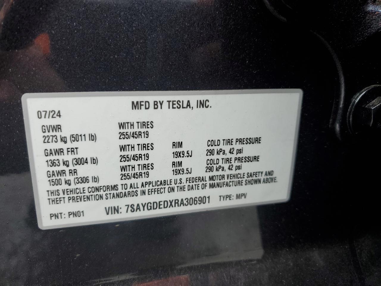 2024 Tesla Model Y VIN: 7SAYGDEDXRA306901 Lot: 90594525