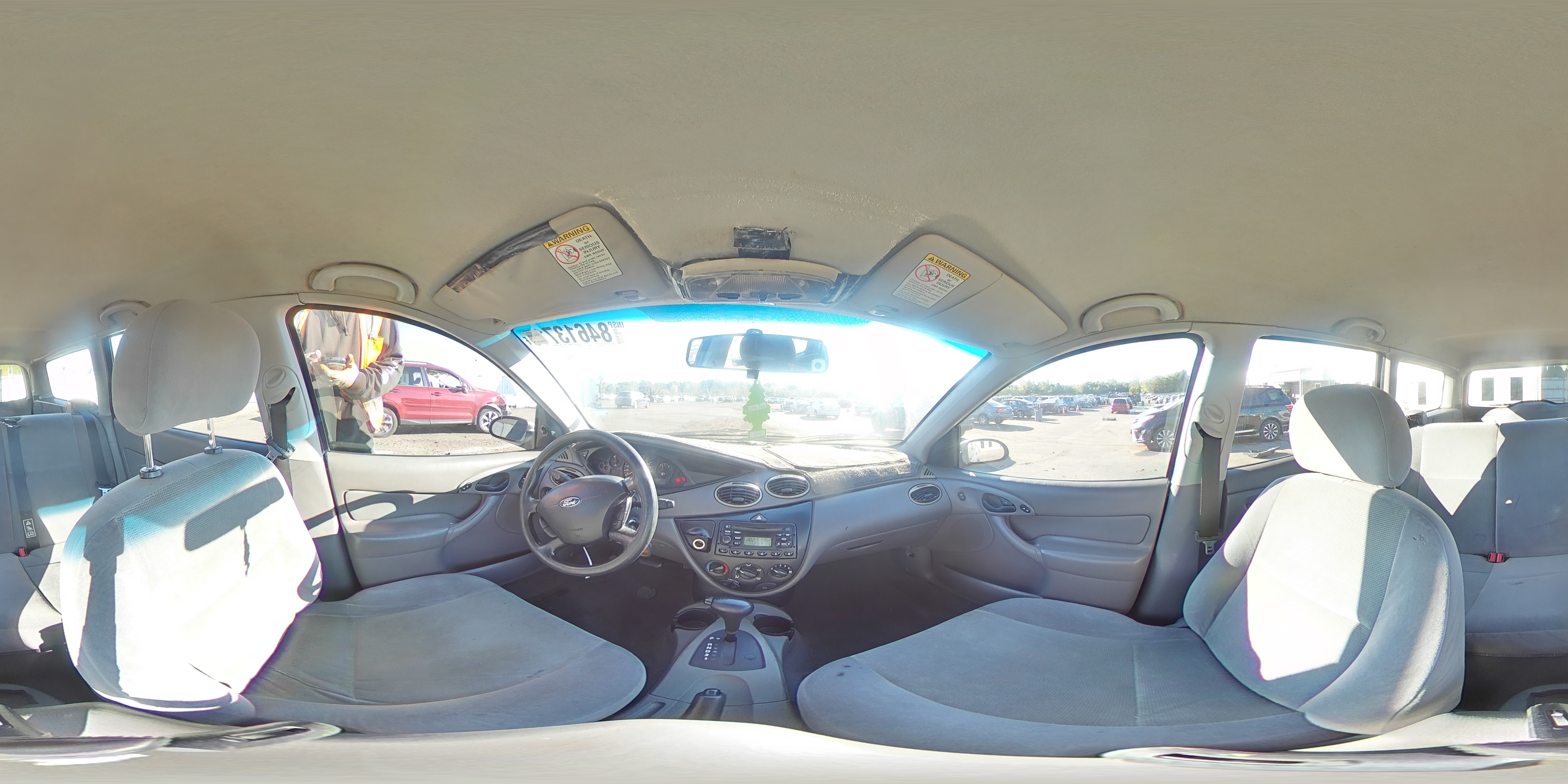 2002 Ford Focus Se VIN: 1FAHP36302W204210 Lot: 84613715