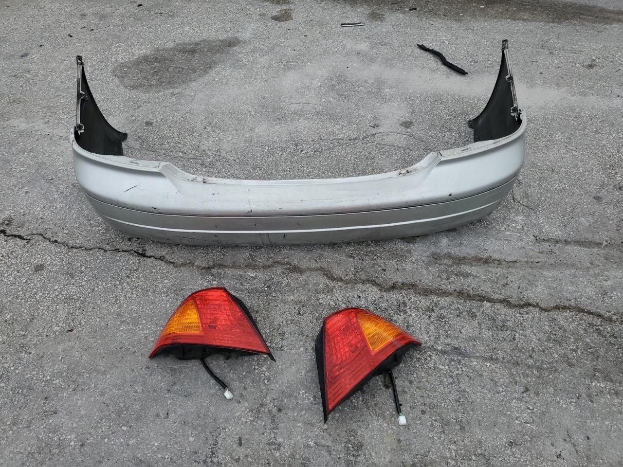 2002 Toyota Avalon Xl VIN: 4T1BF28B92U232855 Lot: 85571515