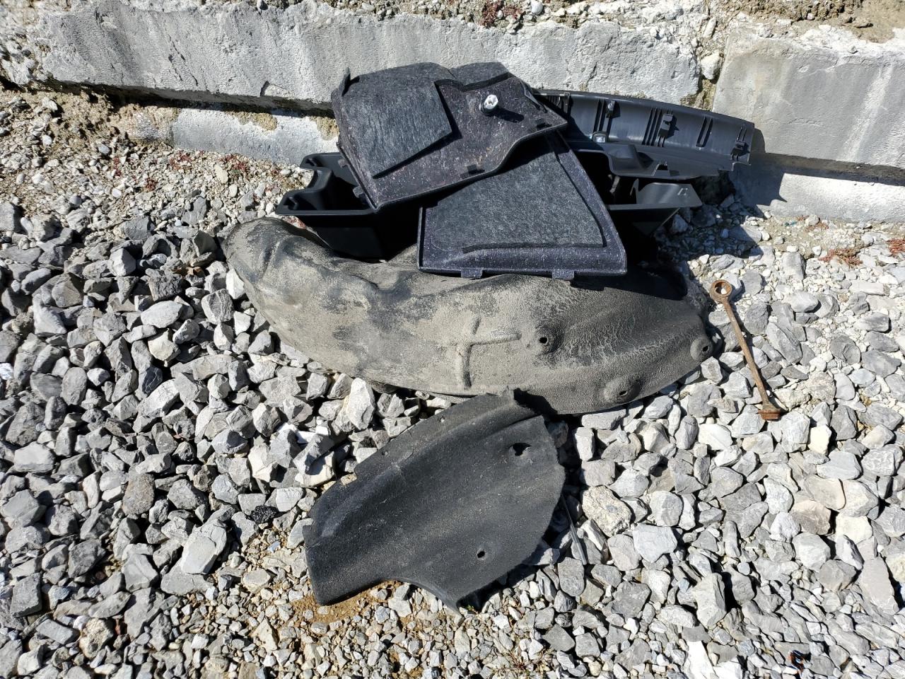 2017 Audi Q5 Premium VIN: WA1C2AFP3HA092707 Lot: 85103005