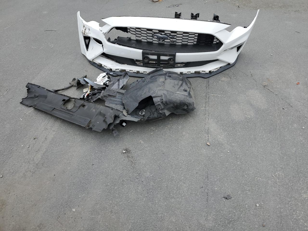 2020 Ford Mustang VIN: 1FA6P8TH5L5139141 Lot: 84705175