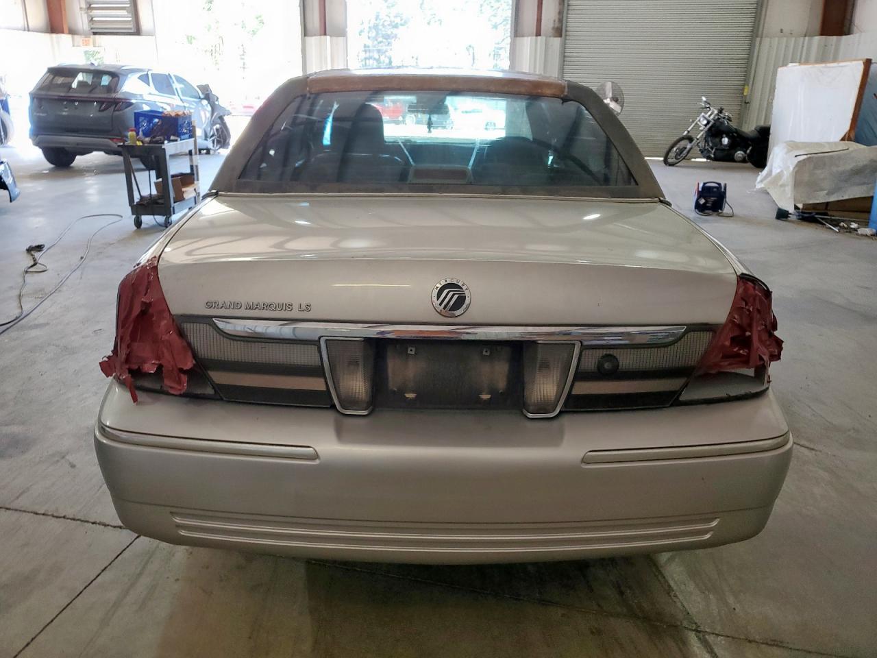 2008 Mercury Grand Marquis Ls VIN: 2MEFM75VX8X624587 Lot: 85943715
