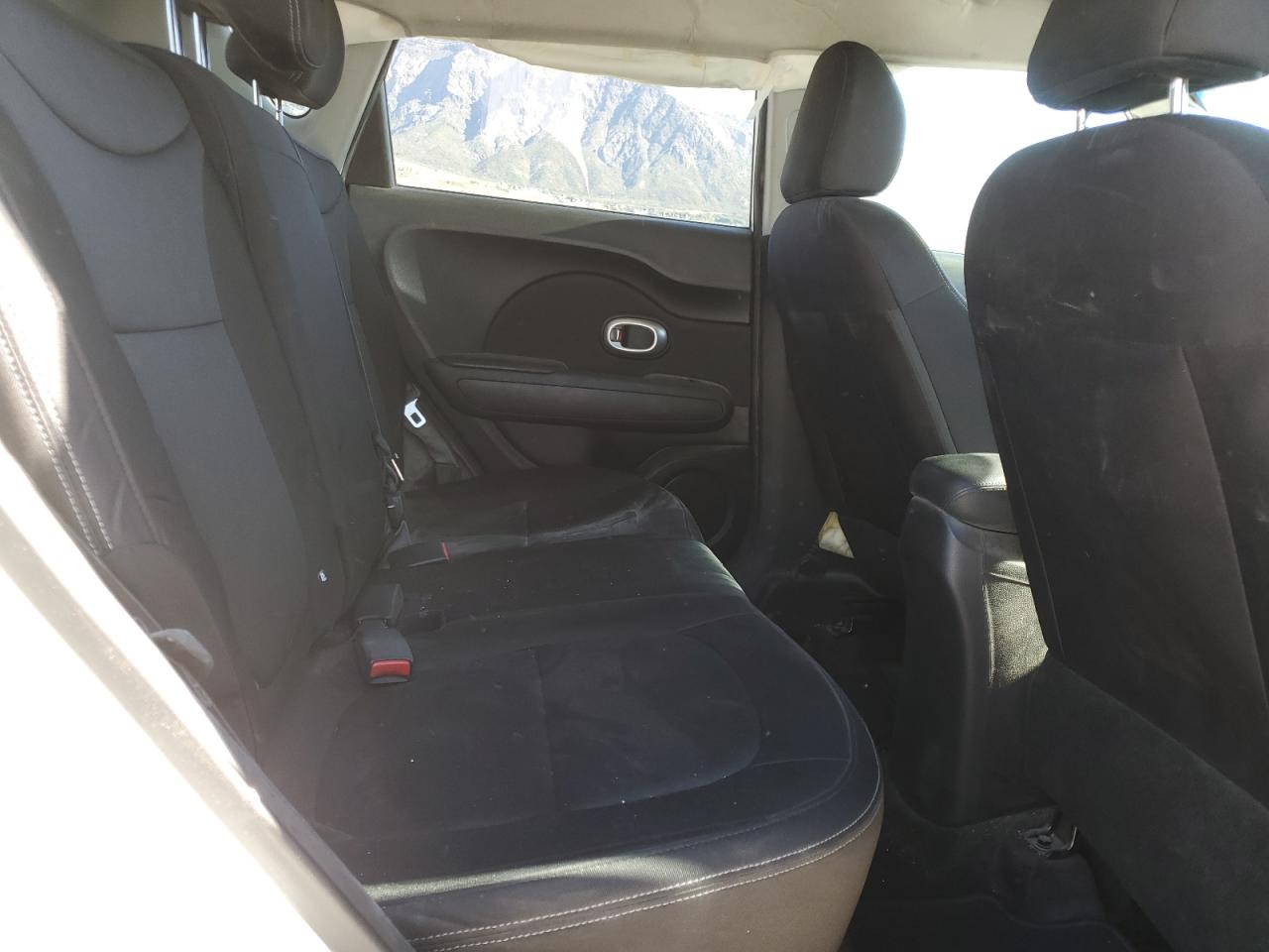 2016 Kia Soul VIN: KNDJN2A29G7339925 Lot: 81962025