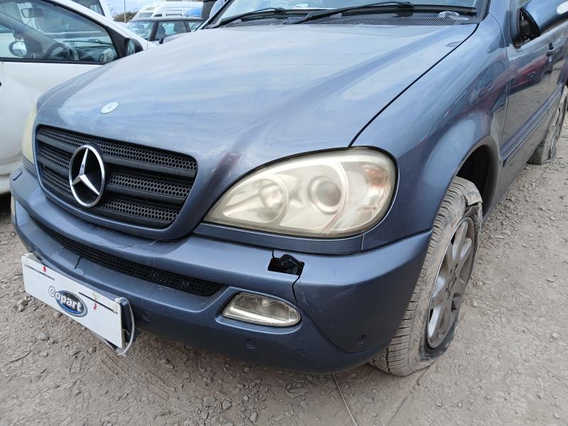 2004 MERCEDES-BENZ M CLASS ML270 CDI 5DR TIP AUTO