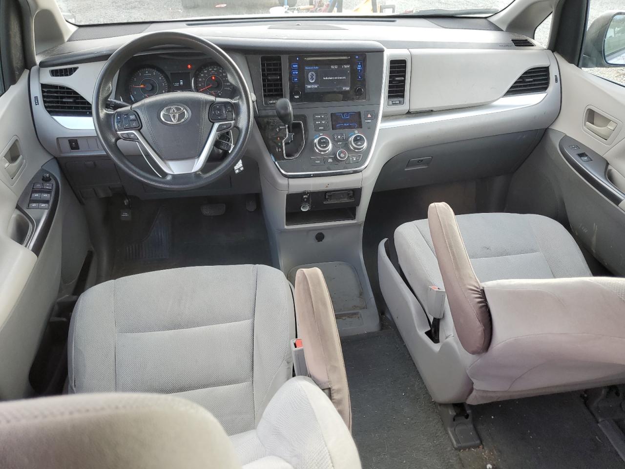 2015 Toyota Sienna VIN: 5TDZK3DC2FS546988 Lot: 86527525