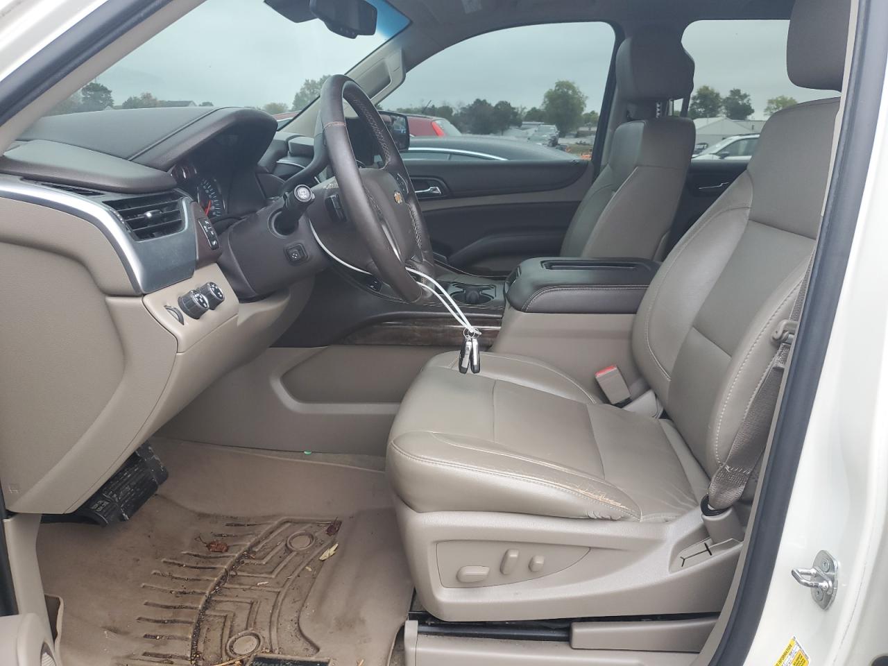 2015 Chevrolet Tahoe K1500 Lt VIN: 1GNSKBKC7FR140032 Lot: 86705035