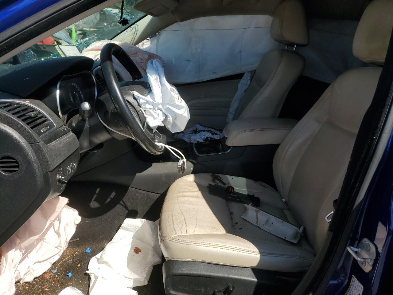 2020 Chrysler 300 Touring VIN: 2C3CCAAG6LH120234 Lot: 85850235