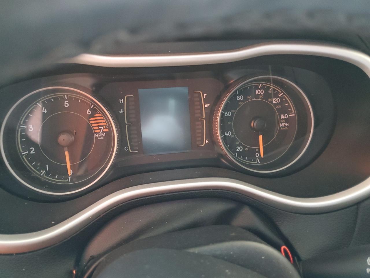 2018 Jeep Cherokee Latitude Plus VIN: 1C4PJLLB4JD568904 Lot: 89738695