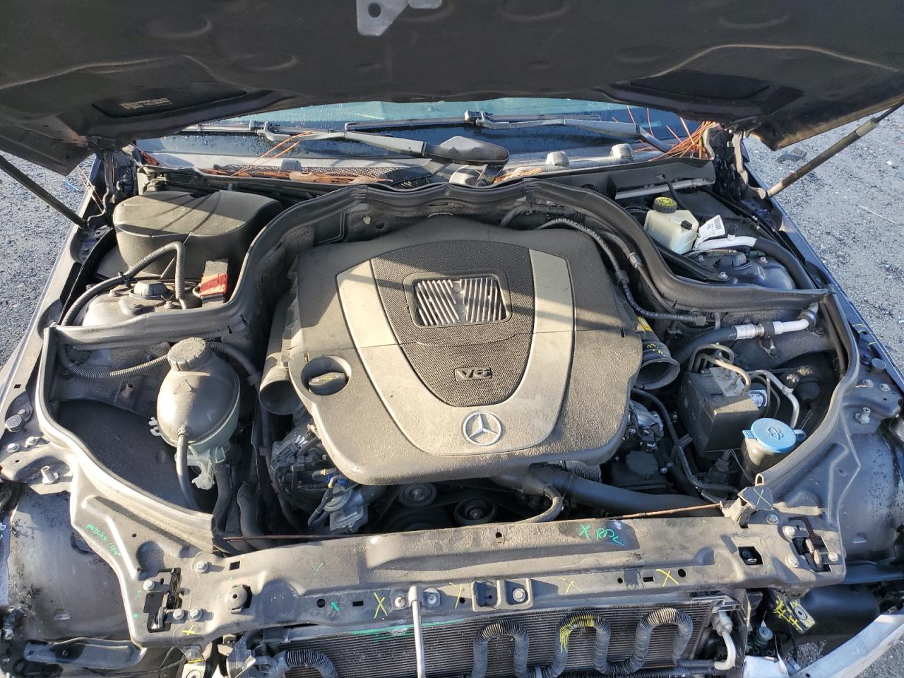 2010 Mercedes-Benz C 300 VIN: WDDGF5EB7AR098225 Lot: 84482665