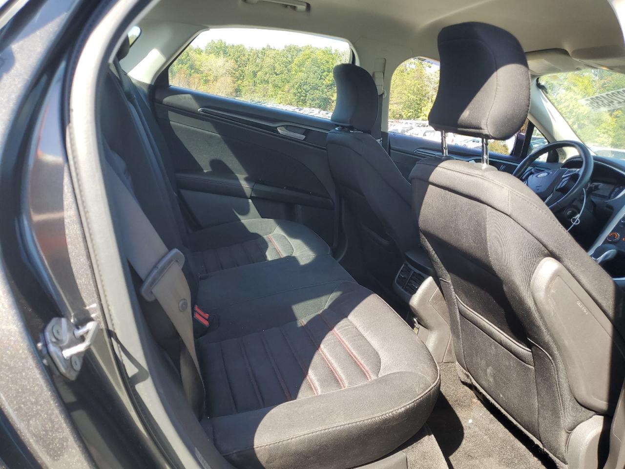 2015 Ford Fusion Se VIN: 3FA6P0H78FR300441 Lot: 82224335