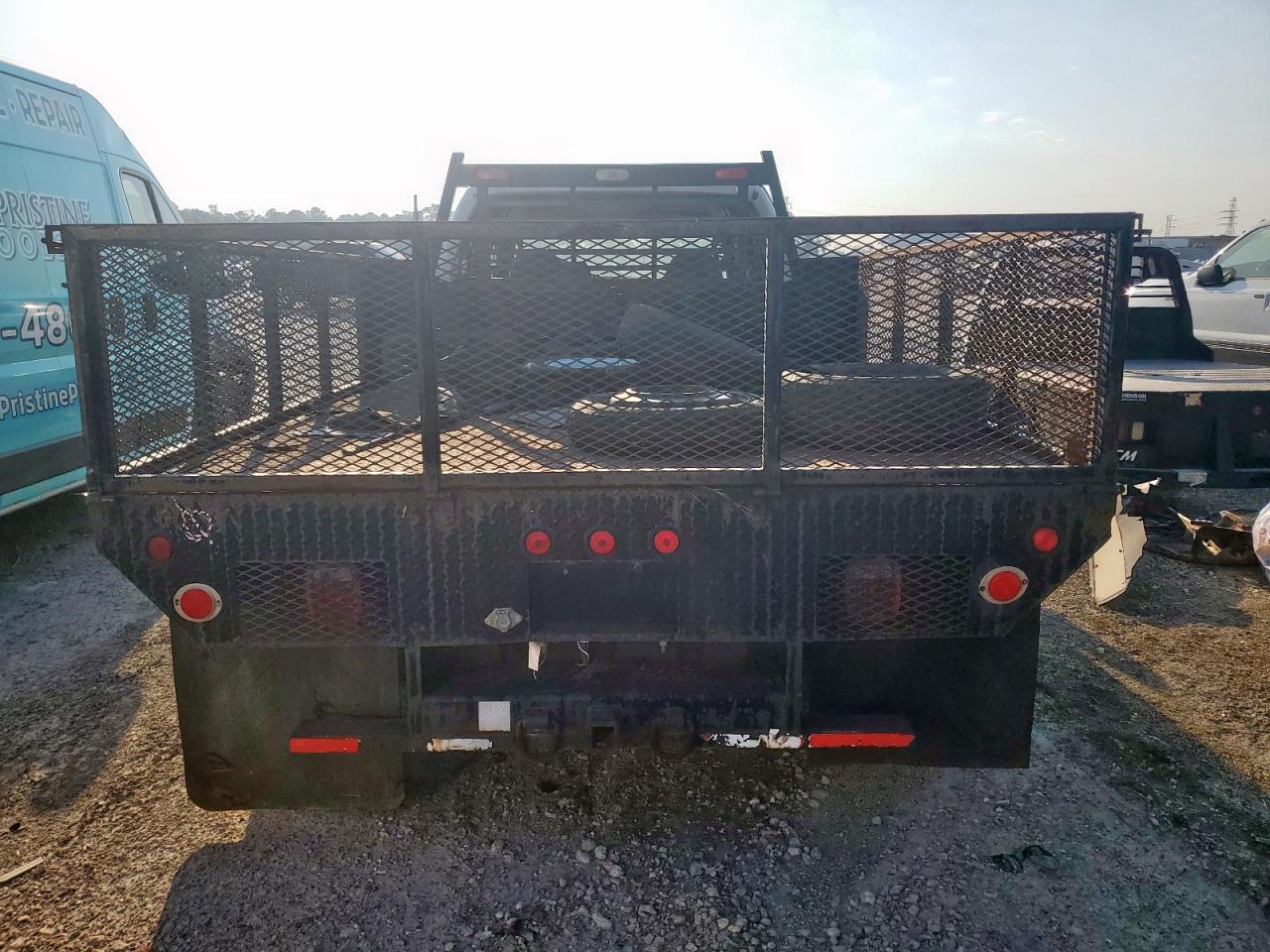 2008 Ford Super Duty F-350 W/D VIN: 1FDWW36R88EA24122 Lot: 84770385