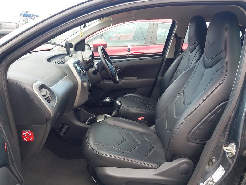 2017 TOYOTA AYGO 1.0 VVT-I X-PLAY 5DR