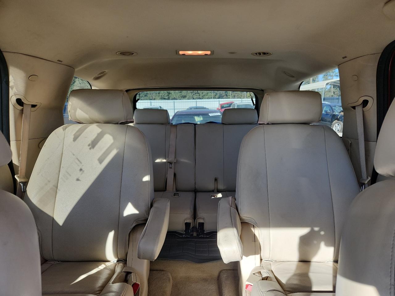 2008 Cadillac Escalade Luxury VIN: 1GYEC63828R199622 Lot: 82646795