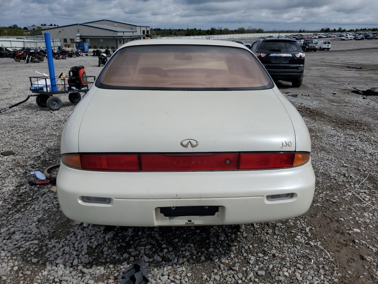 1997 Infiniti J30 VIN: JNKAY21D1VM401386 Lot: 82330105