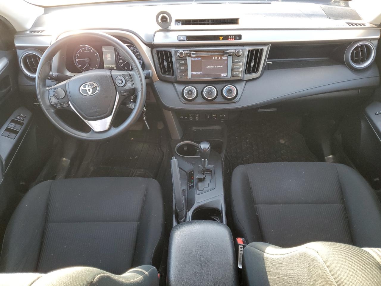 2017 Toyota Rav4 Le VIN: 2T3BFREV0HW617874 Lot: 84994705