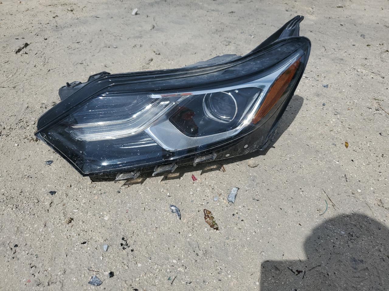 2019 Chevrolet Equinox Premier VIN: 2GNAXPEX9K6207910 Lot: 85303335