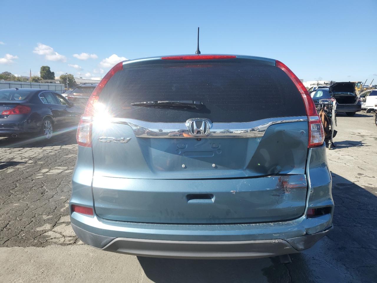 2015 Honda Cr-V Lx VIN: 2HKRM3H37FH504620 Lot: 86843575