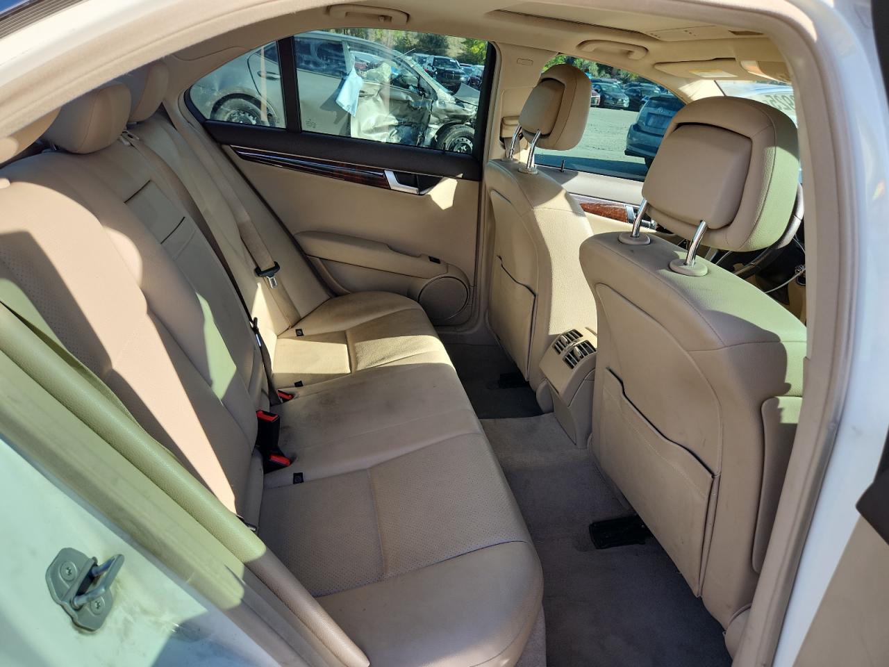 2012 Mercedes-Benz C 300 4Matic VIN: WDDGF8BB5CA729495 Lot: 84938925