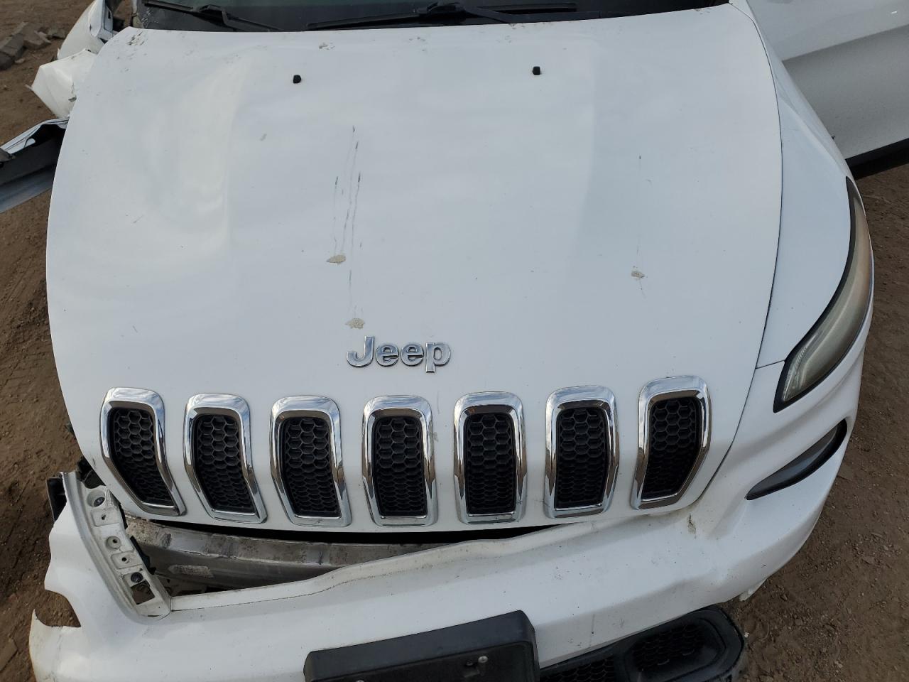 2016 Jeep Cherokee Latitude VIN: 1C4PJLCB3GW165008 Lot: 89551095