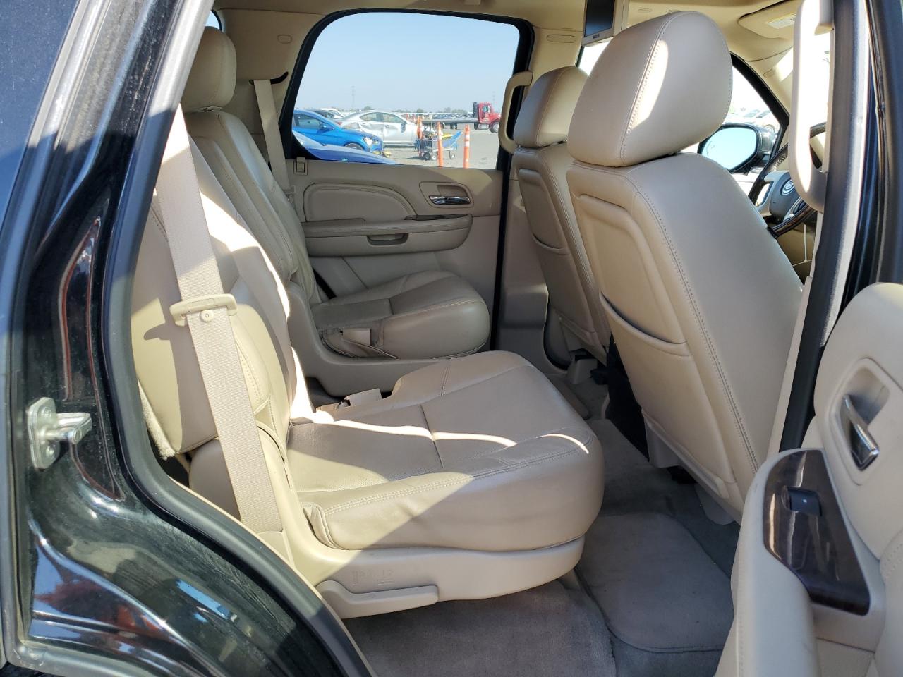 2011 Cadillac Escalade Premium VIN: 1GYS4CEFXBR381814 Lot: 85574955