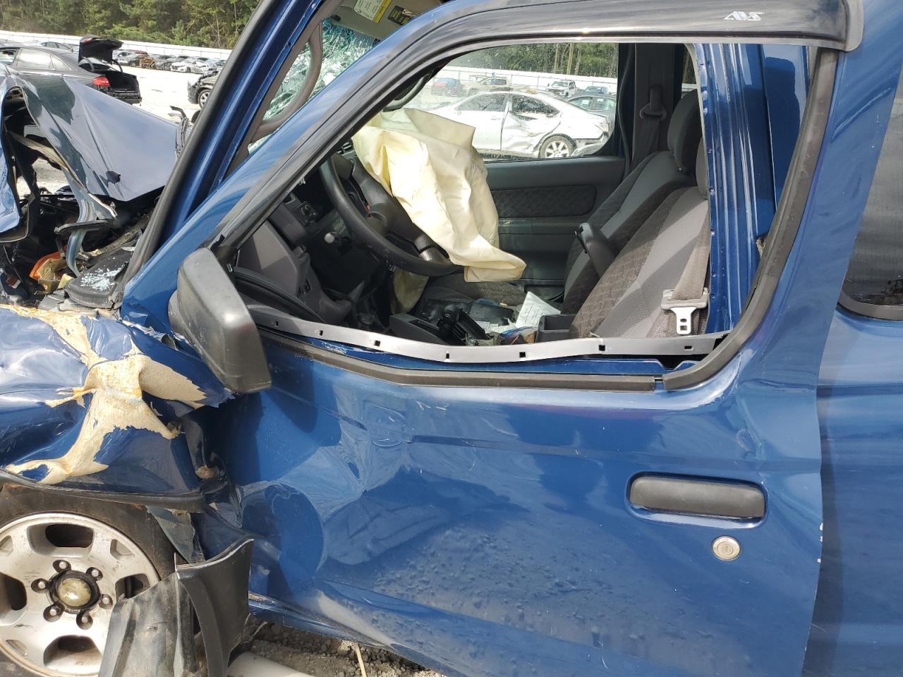 2001 Nissan Xterra Xe VIN: 5N1ED28T31C558120 Lot: 85909295