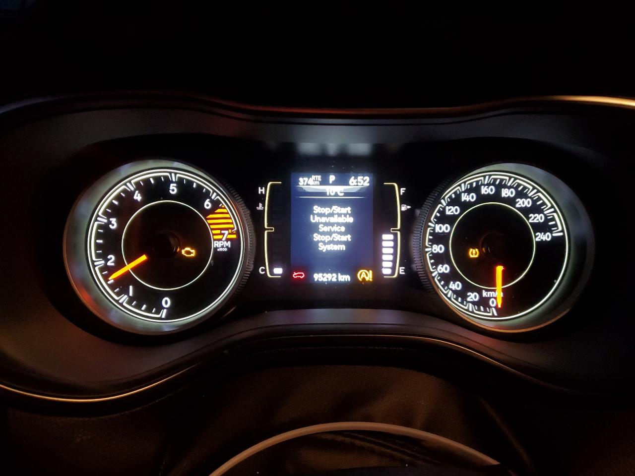 2019 Jeep Cherokee Sport VIN: 1C4PJLABXKD469556 Lot: 87412705