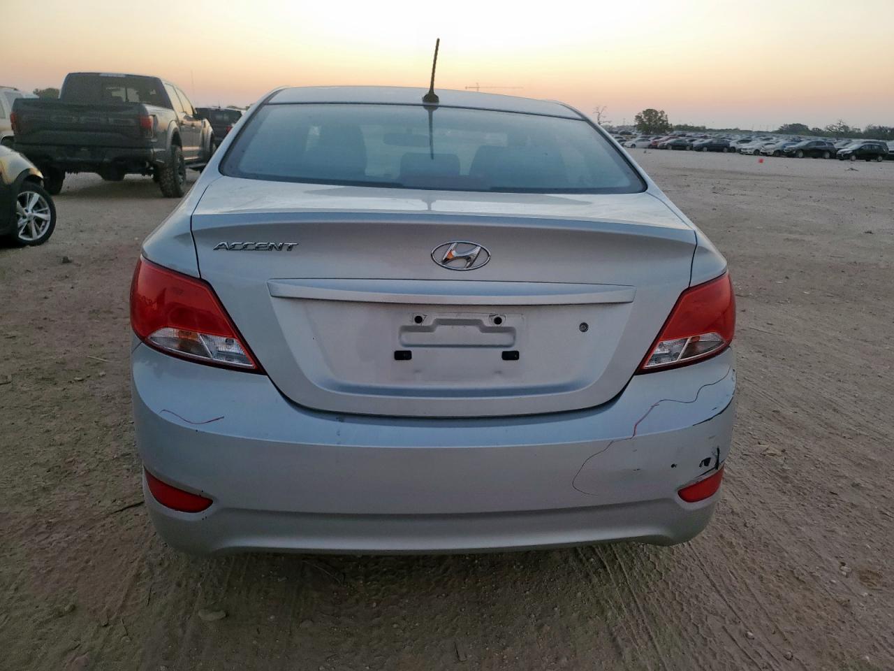 2016 Hyundai Accent Se VIN: KMHCT4AE0GU957085 Lot: 84602425