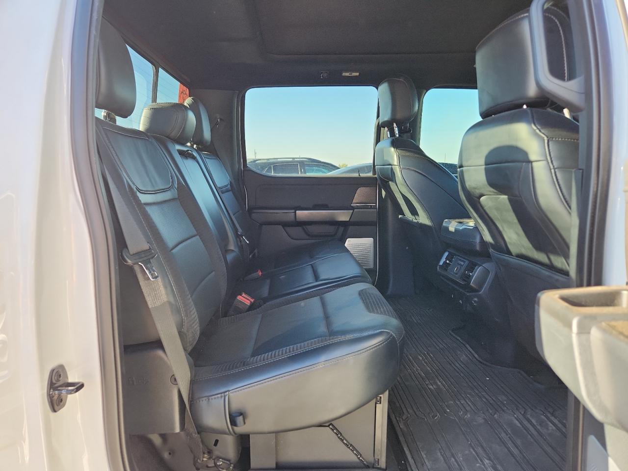 2022 Ford F150 Raptor VIN: 1FTFW1RG2NFA86057 Lot: 84619365