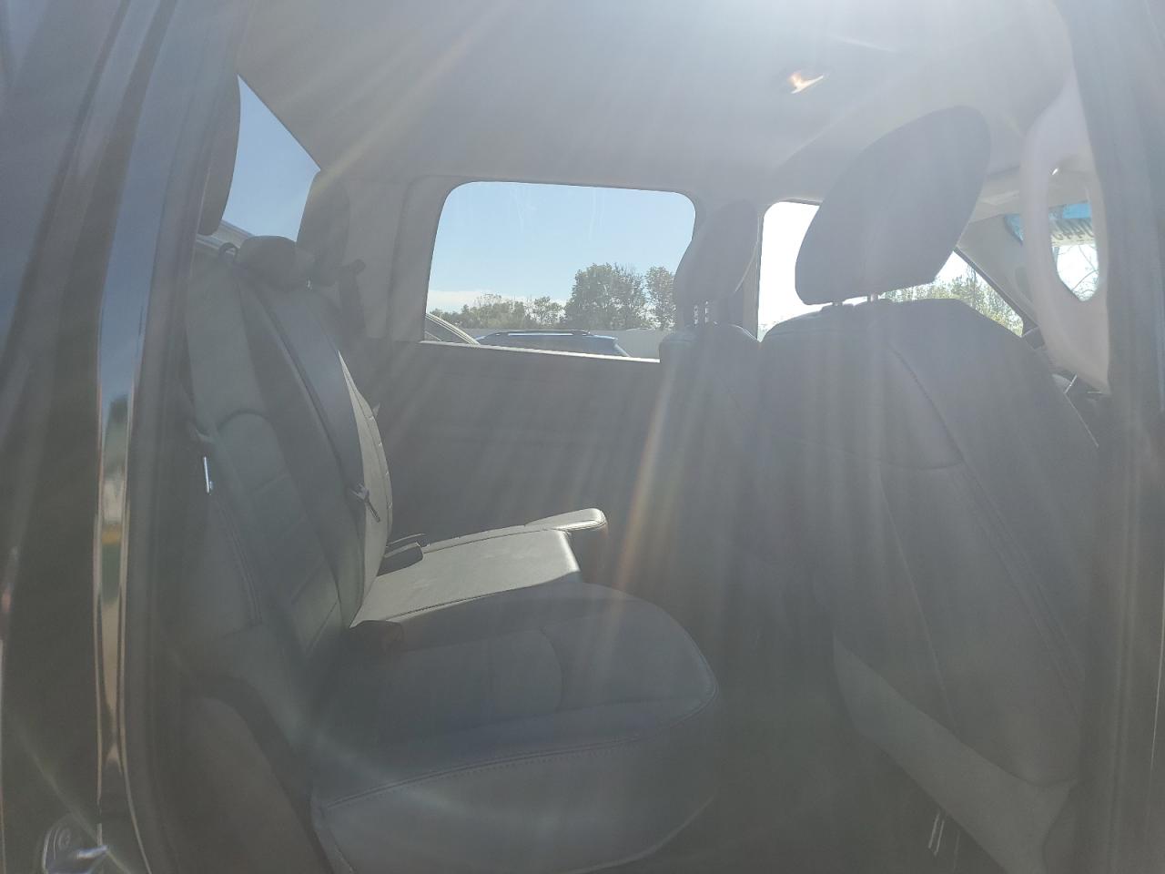 2016 Ram 1500 St VIN: 1C6RR7KG2GS260387 Lot: 81940445