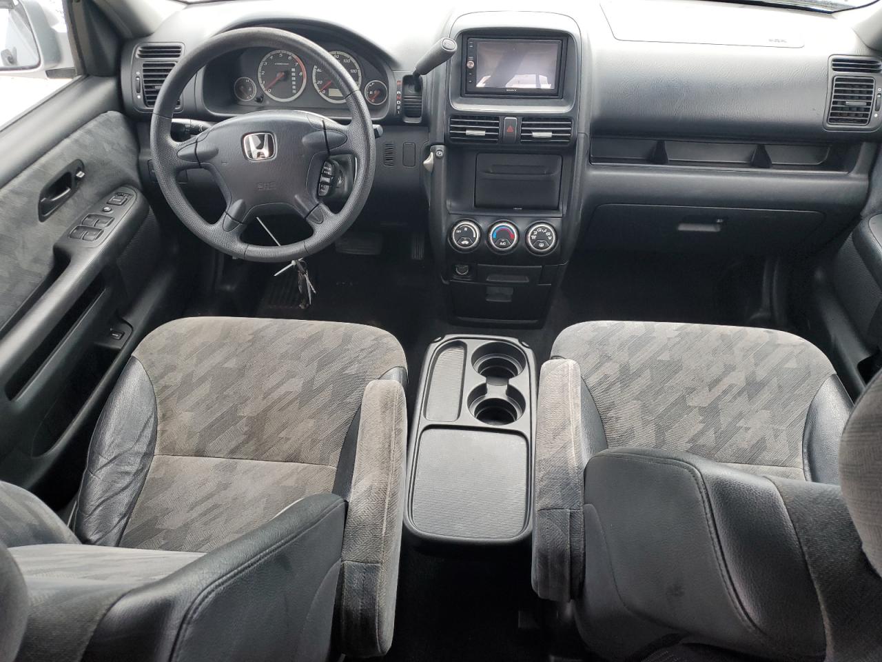 2003 Honda Cr-V Ex VIN: SHSRD78863U139692 Lot: 84946145