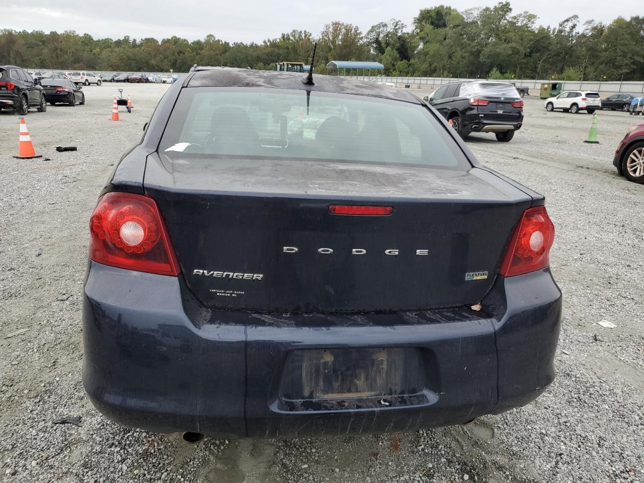 2011 Dodge Avenger Lux VIN: 1B3BD2FGXBN554201 Lot: 82219805