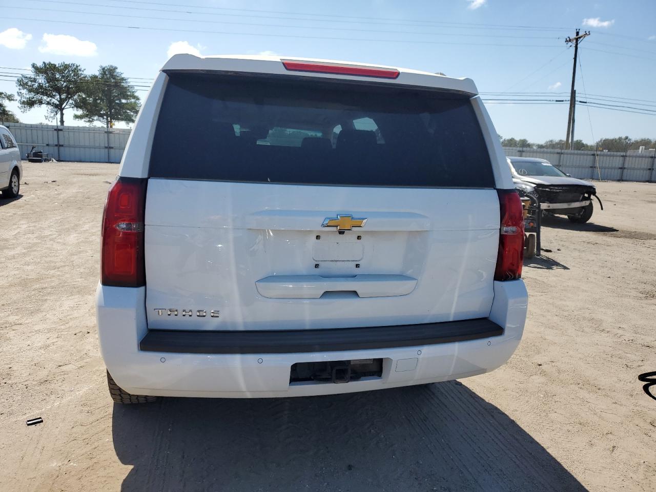 2020 Chevrolet Tahoe C1500 Lt VIN: 1GNSCBKC2LR160505 Lot: 82008855