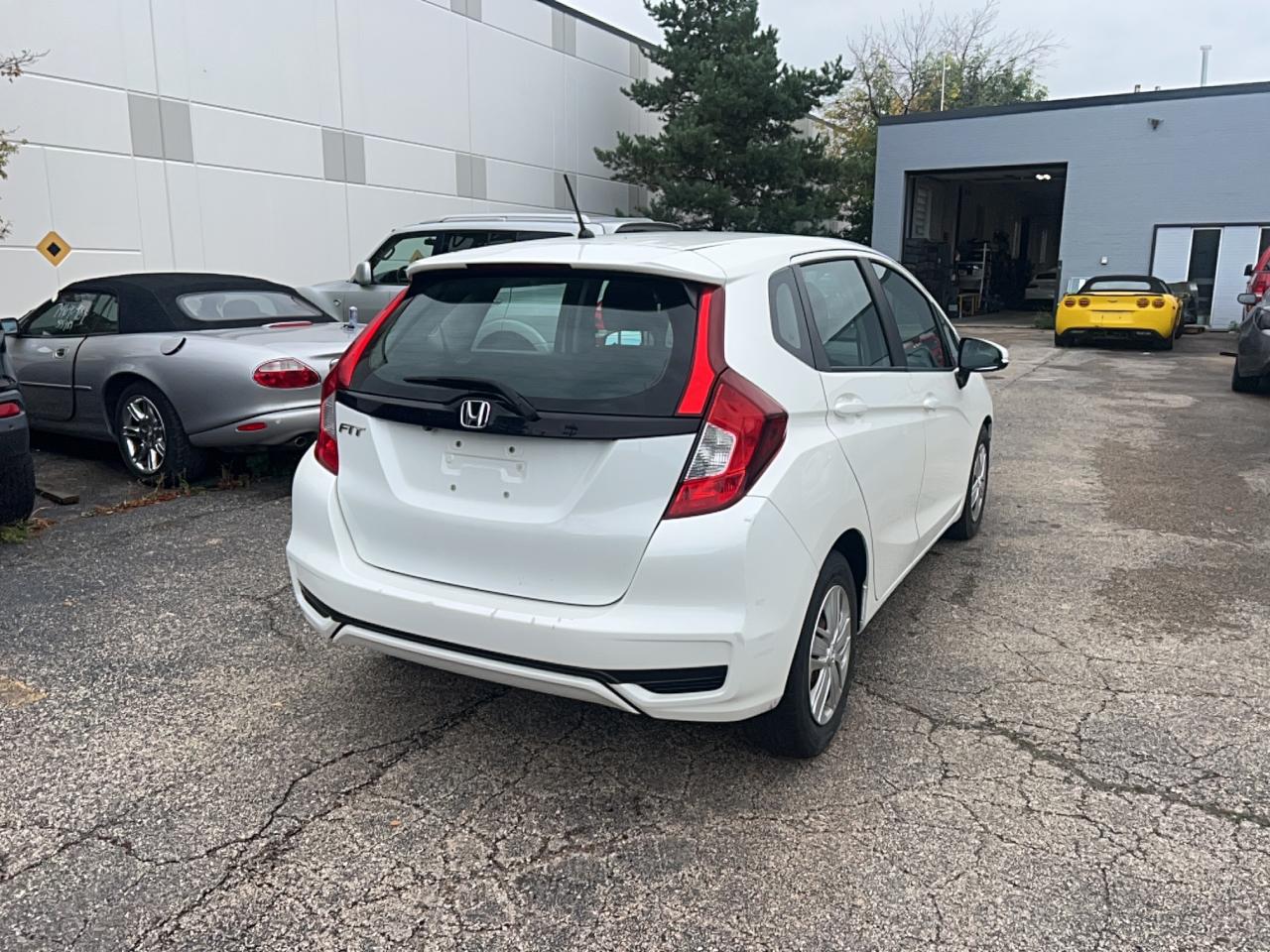 2018 Honda Fit Lx VIN: 3HGGK5H46JM704023 Lot: 85904645