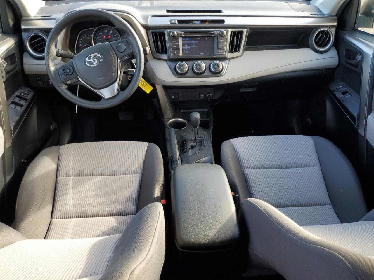 2015 Toyota Rav4 Le VIN: JTMZFREV4FJ041992 Lot: 82206695