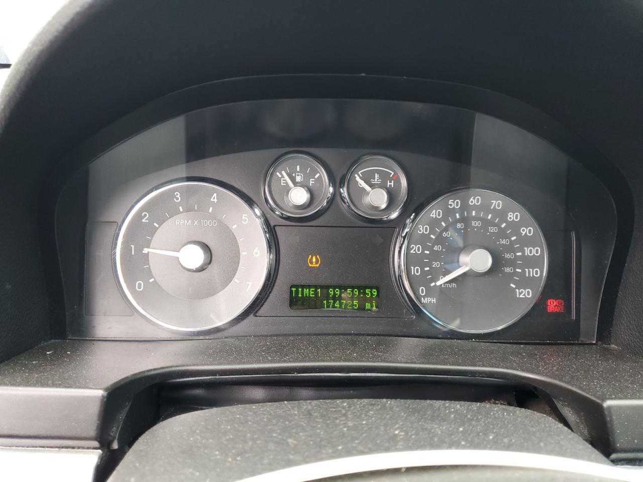 2008 Mercury Milan VIN: 3MEHM07Z18R630096 Lot: 85396835