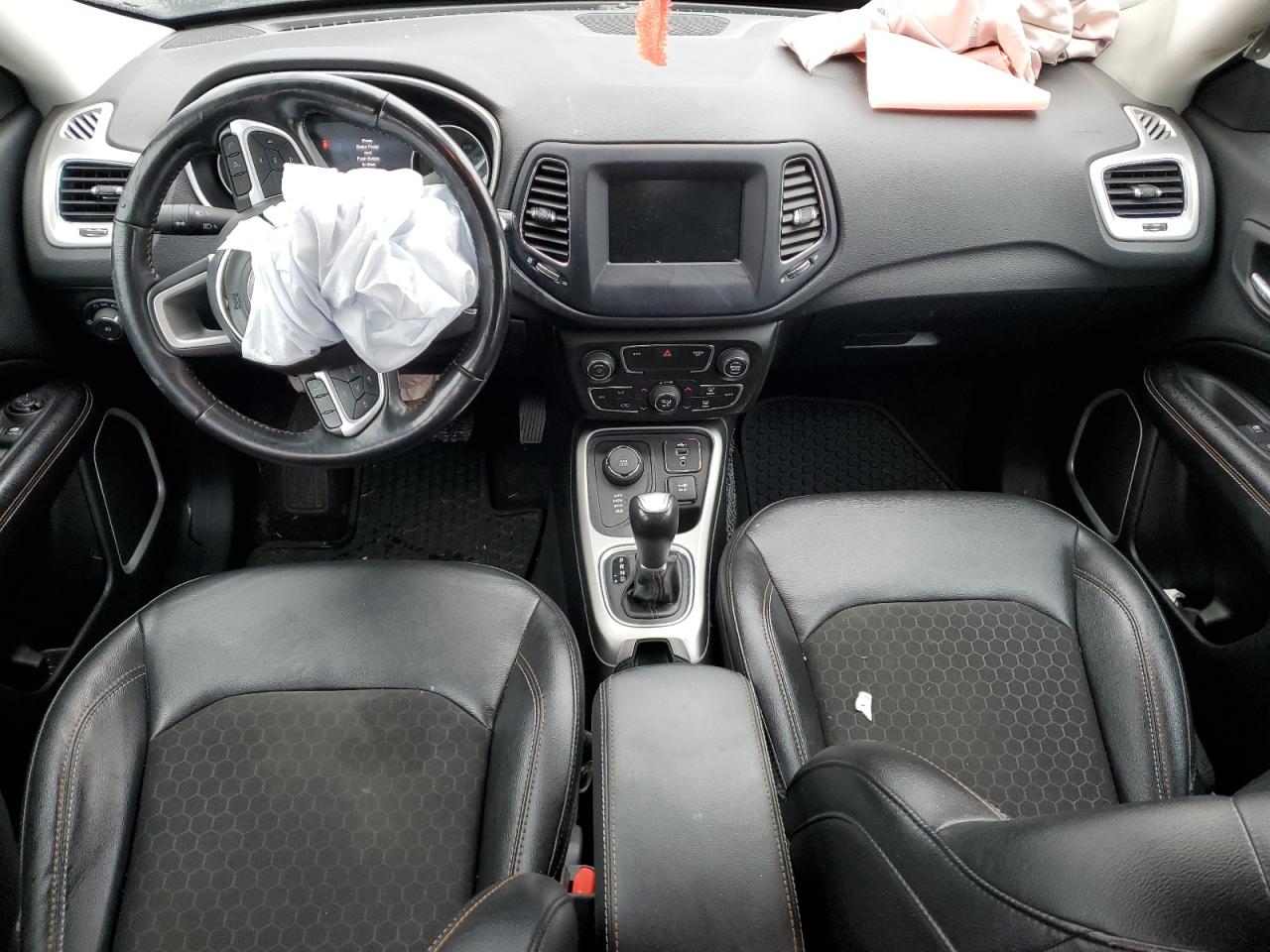 2021 Jeep Compass Latitude VIN: 3C4NJDBB8MT576338 Lot: 82248375