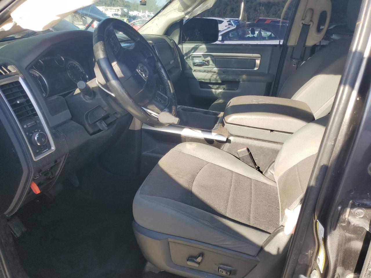 2018 Ram 1500 Slt VIN: 3C6RR6LT8JG154370 Lot: 84741395