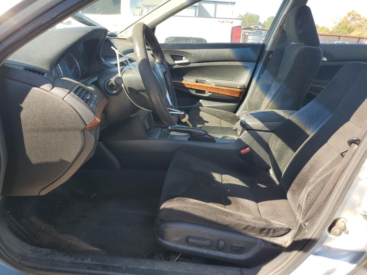 2011 Honda Accord Ex VIN: 1HGCP3F77BA012594 Lot: 85689655