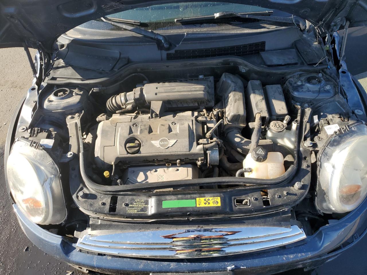 2010 Mini Cooper VIN: WMWMR3C54ATU97003 Lot: 86505115