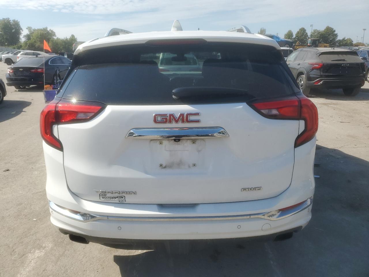 2019 GMC Terrain Denali VIN: 3GKALXEX7KL398988 Lot: 82481055