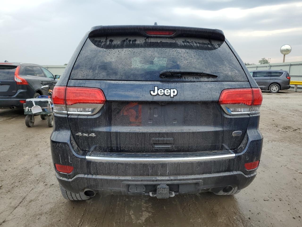 2015 Jeep Grand Cherokee Overland VIN: 1C4RJFCT0FC784202 Lot: 81980615