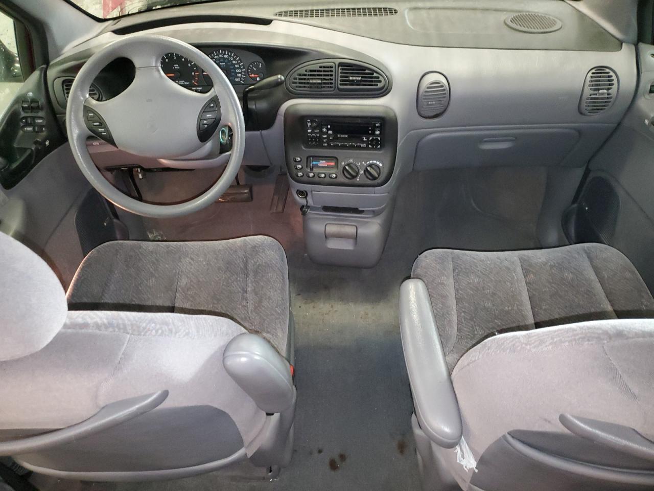 1998 Dodge Caravan Le VIN: 1B4GP55G2WB701744 Lot: 85917535