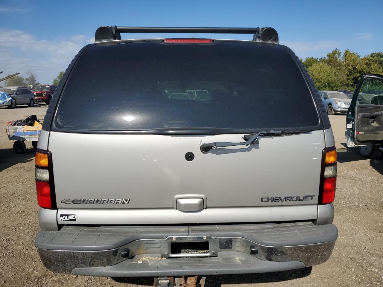 2005 Chevrolet Suburban K1500 VIN: 3GNFK16Z05G158669 Lot: 85715105